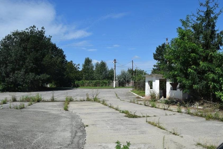 Spațiu comercial, de 50,500 mp, în Central