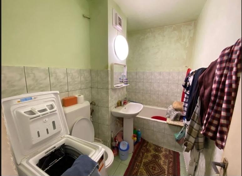 Garsonieră decomandată, mobilată în Soarelui