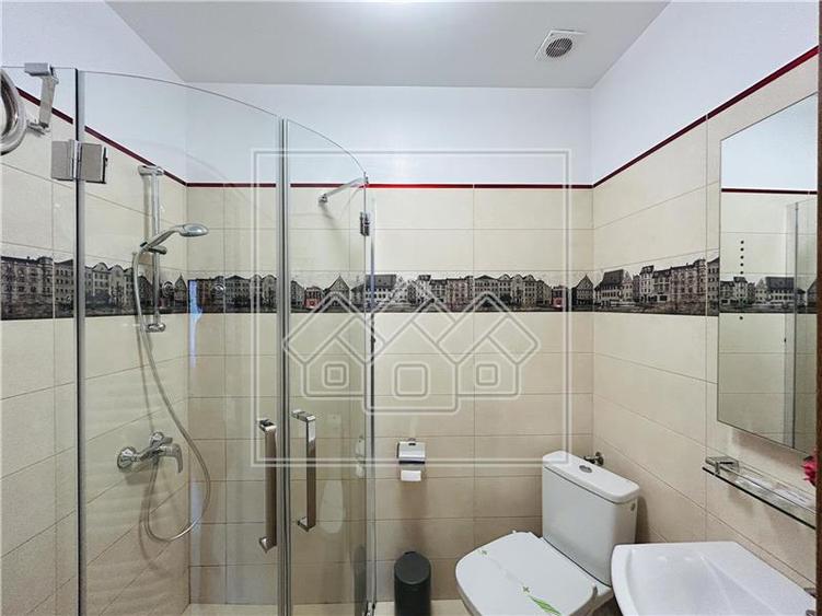 Ap la casa, pretabil pentru investitie -85 mp utili-Zona Ultracentrala - 14