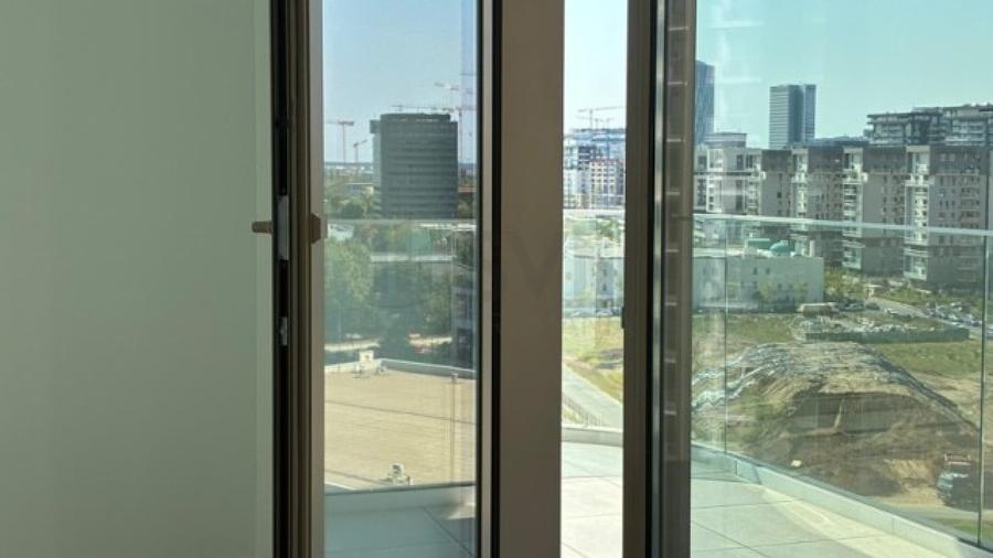 Apartament cu 3 camere decomandat în Floreasca