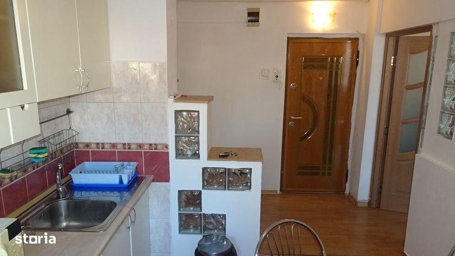 Apartament cu 2 camere decomandat în Ultracentral