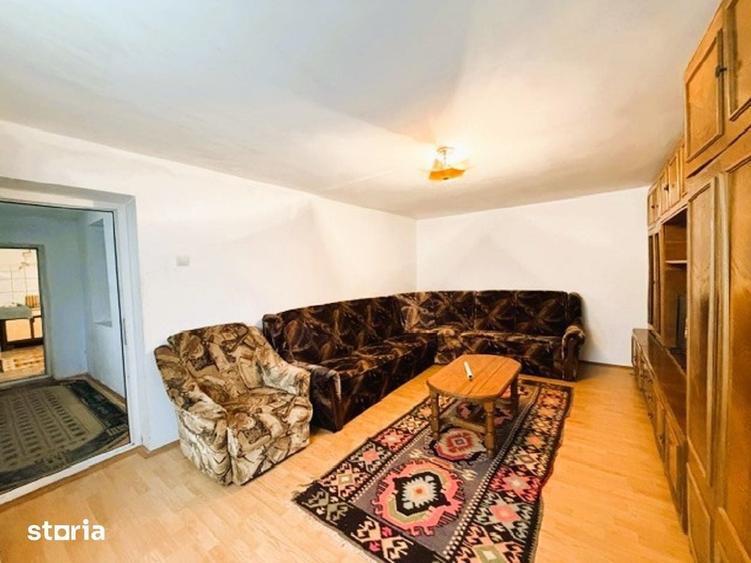 Casă cu 3 camere cu Teren 600 Mp în Slătioara