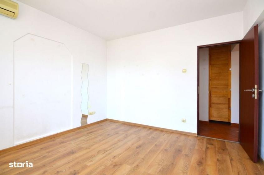 Apartament cu 2 camere decomandat în Calea Călărașilor