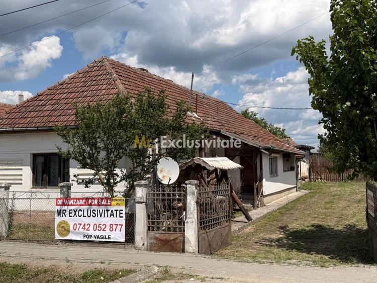 Casă individuală cu 3 camere cu Canalizare în Livada