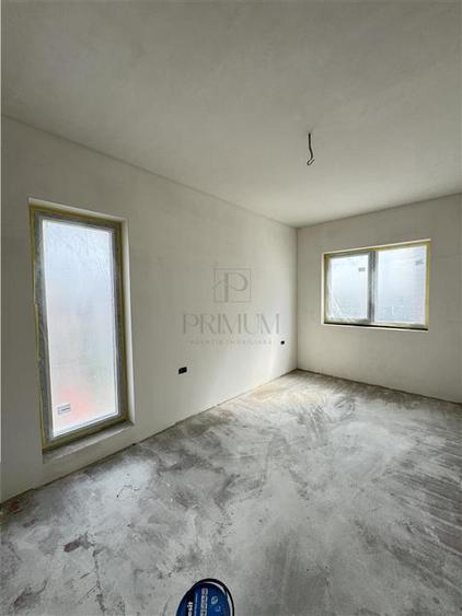 Apartament cu 2 camere semidecomandat în Giroc