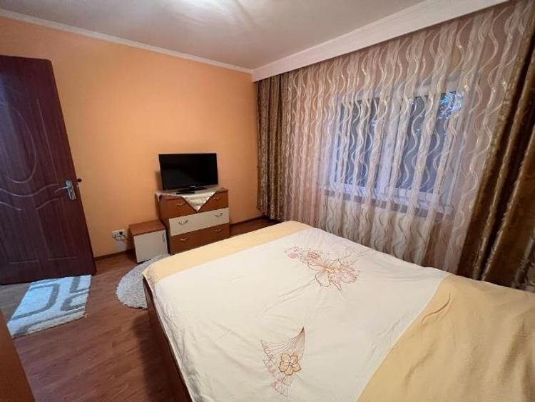 Apartament cu 3 camere decomandat în Faleza Nord