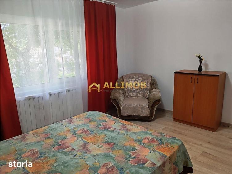 Apartament cu 2 camere semidecomandat în Democrației