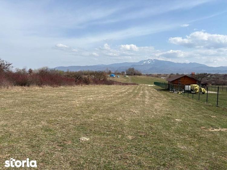 Vand 2000 mp Vulcan - zona cabane - 1