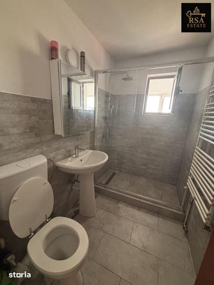 Apartament cu 4 camere în Traian