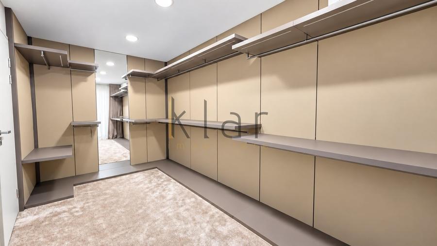 Apartament cu 3 camere semidecomandat, mobilat în Bună Ziua