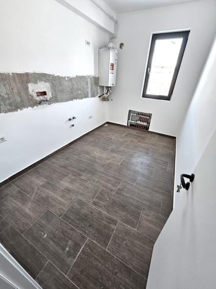 Apartament cu 2 camere decomandat în Haliu