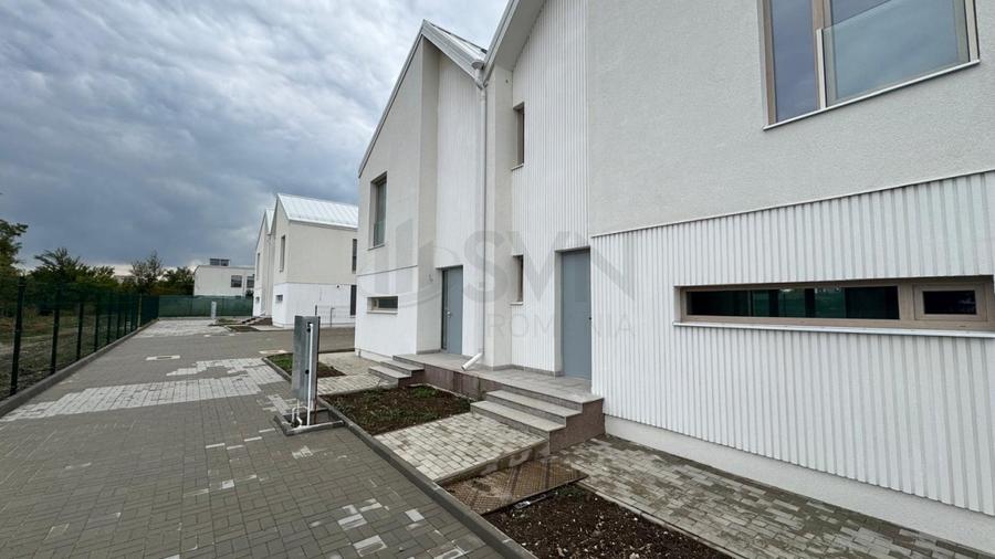 Casă individuală cu 4 camere cu Canalizare în Nord