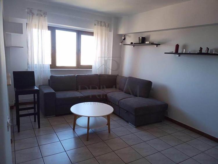Apartament cu 3 camere decomandat în Simion Bărnuțiu