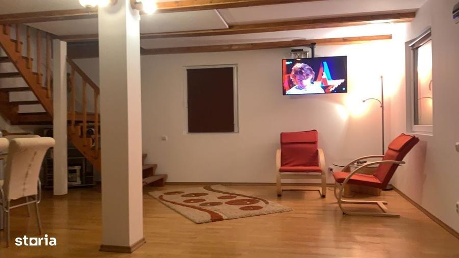 Casă cu 3 camere în Central