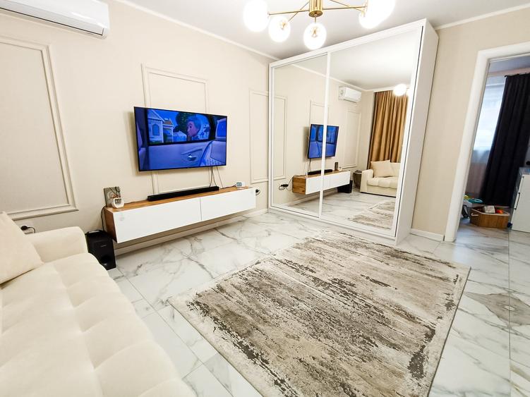 Apartament cu 3 camere decomandat în Chiajna