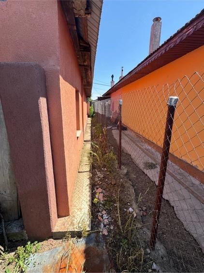 Casă cu 4 camere cu Teren 1100 Mp în Drăgănești de Vede