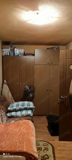 Apartament cu 2 camere nedecomandat în Lipova