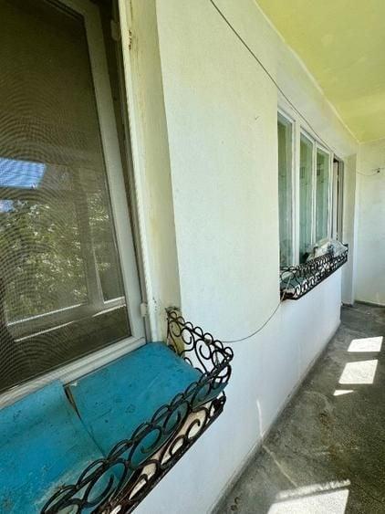 Apartament cu 3 camere decomandat în Colentina