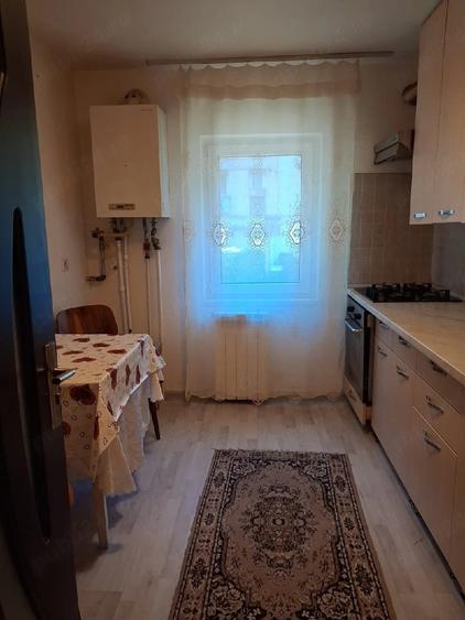 Apartament cu 2 camere decomandat în Orizont