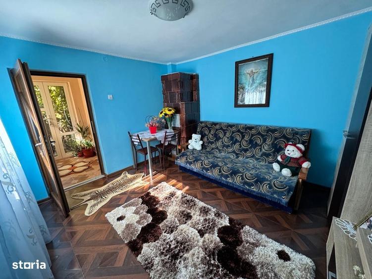 Casă cu 3 camere cu Teren 550 Mp în CFR