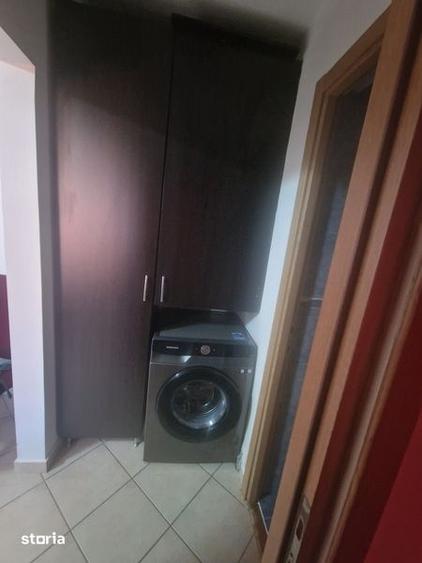 Apartament cu 2 camere semidecomandat în Berceni