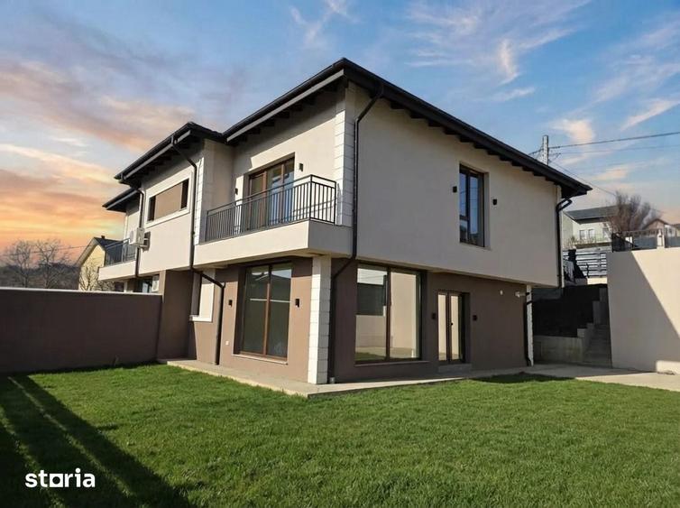 Casă cu 4 camere cu Teren 390 Mp în Central
