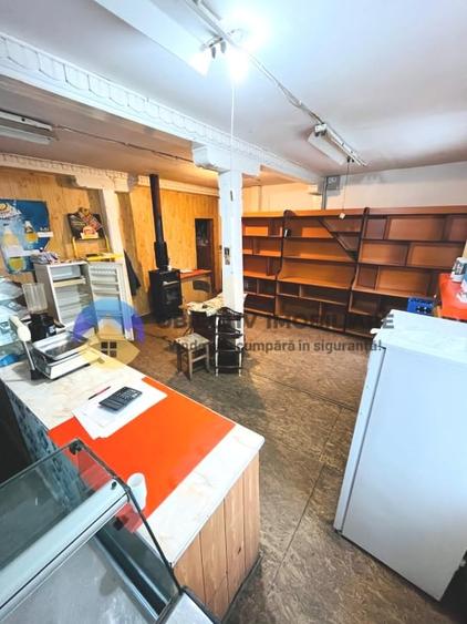 Casă cu 5 camere cu Teren 2189 Mp în Central