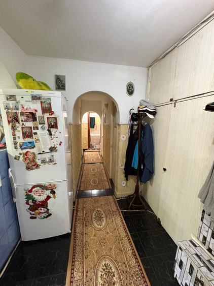 Apartament cu 3 camere decomandat, mobilat în Lujerului