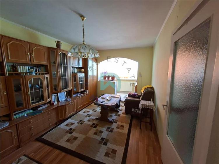 Apartament cu 2 camere decomandat în Astra
