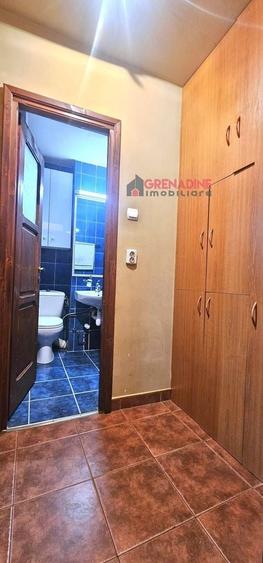 Apartament cu 2 camere semidecomandat, mobilat în Florilor