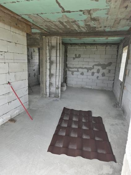 Casă individuală cu 4 camere cu Teren 450 Mp în Exterior Est