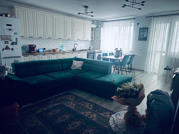 Apartament cu 2 camere decomandat în Central