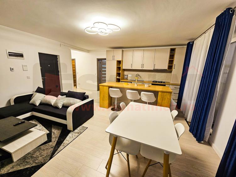 Penthouse cu 3 camere decomandat, mobilat în Terezian
