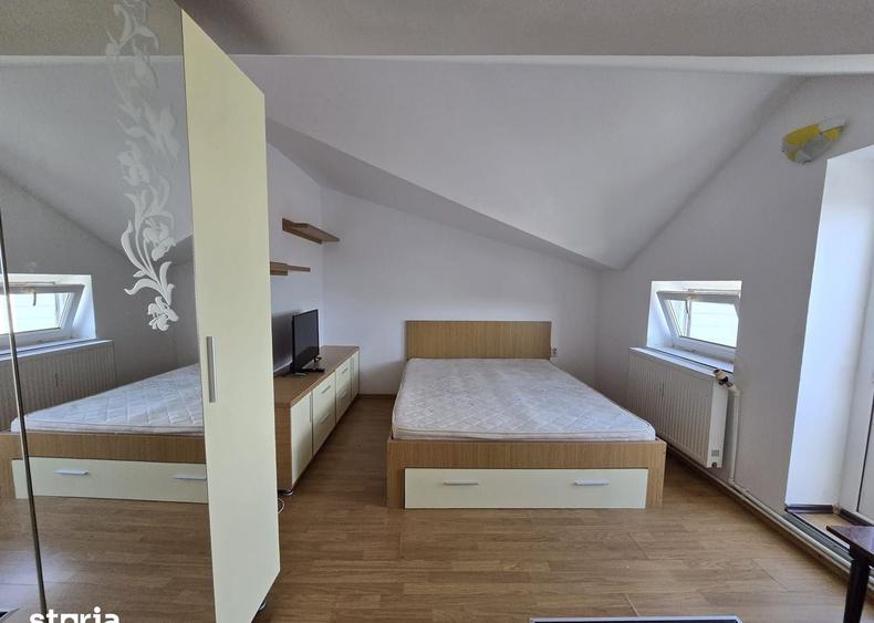 Apartament cu 2 camere în Micro 14