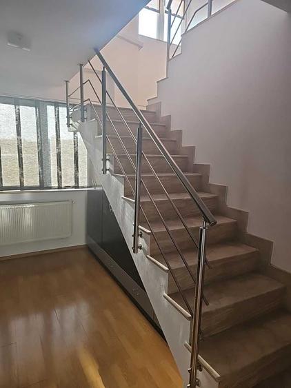 Apartament cu 4 camere decomandat în Dristor