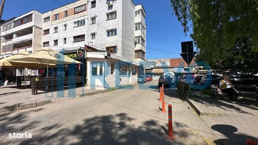 Apartament cu 2 camere semidecomandat în Podei