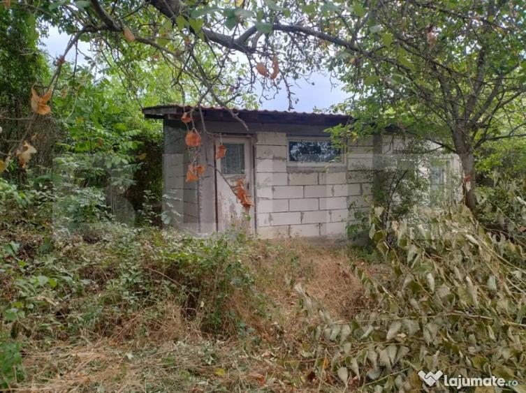 Casa Leamna de Jos, teren 1167mp, aproape de statie autobuz - 1