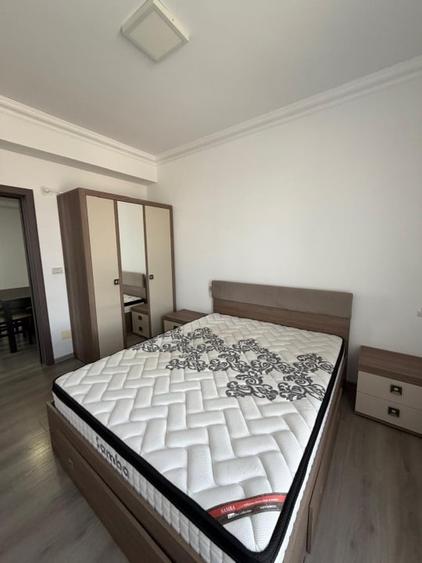 Apartament cu 2 camere decomandat, mobilat în Ultracentral