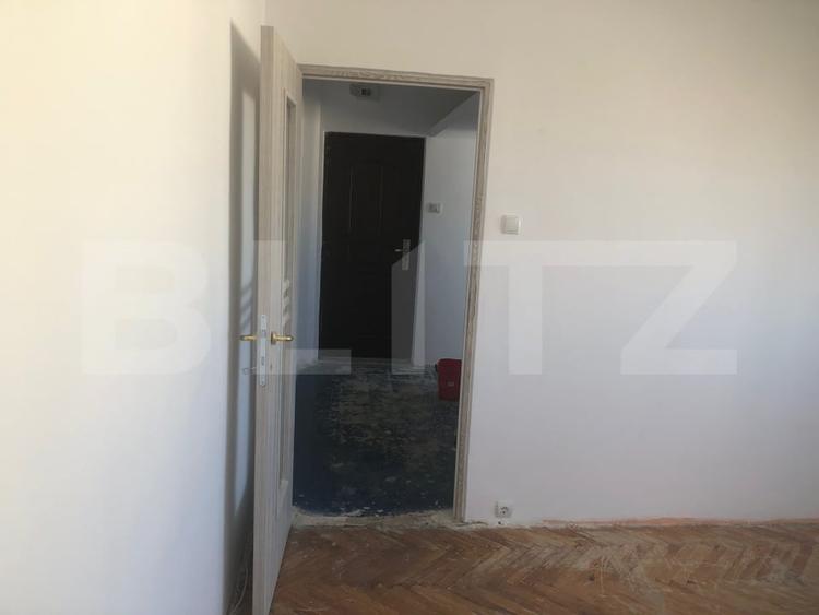 Apartament cu 2 camere nedecomandat în 14 Mai