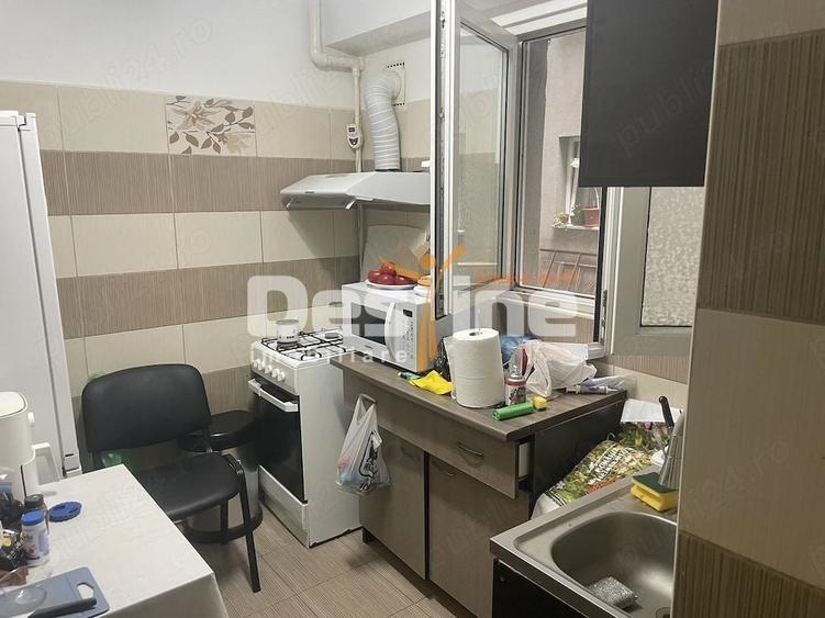 Apartament cu 2 camere decomandat, mobilat în Drumul Taberei — fotografia 2