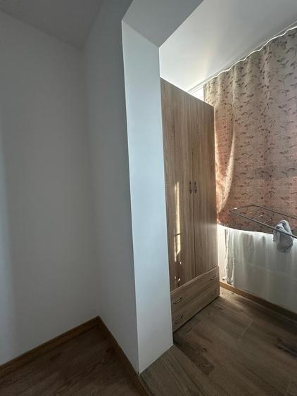 Apartament cu 2 camere semidecomandat în Tipografilor