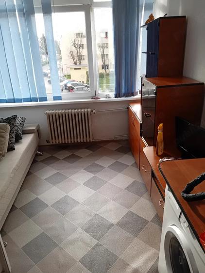 Garsonieră semidecomandată în Tractorul
