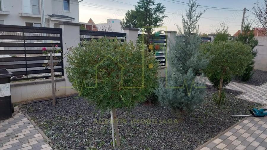 Casă cu Teren 532 Mp în Giarmata