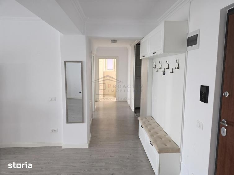 Apartament cu 3 camere în Central
