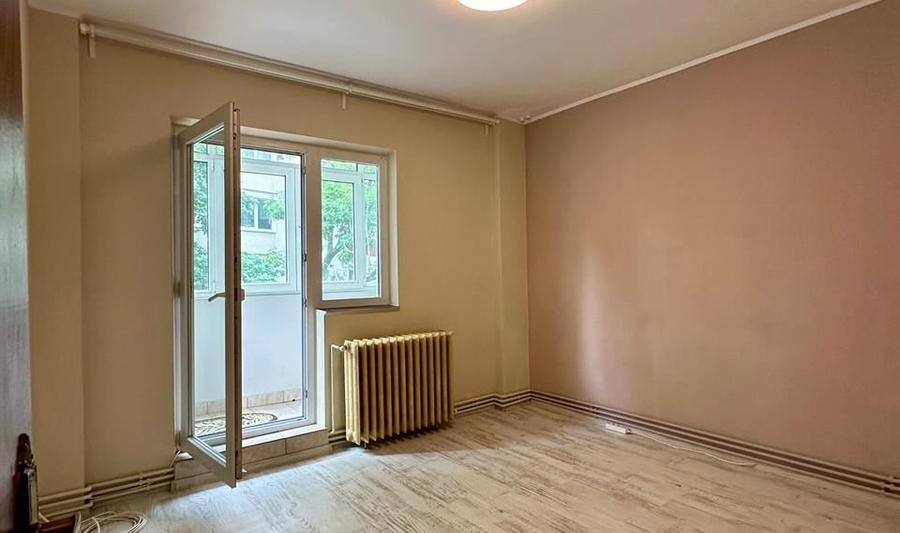 Aparatorii Patriei-strada Democratiei-apartament 4 camere cu centrala - 1