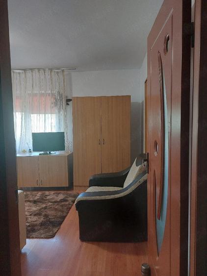 Apartament cu 2 camere decomandat în George Enescu