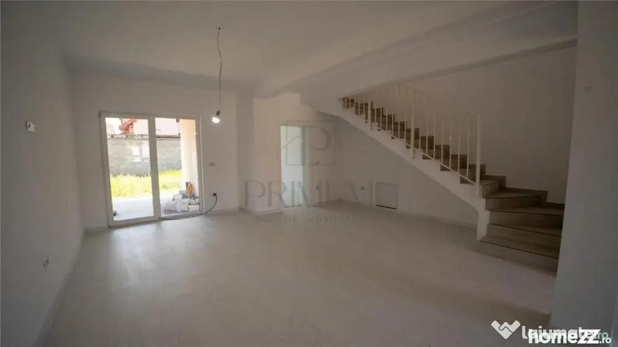 Casă cu 4 camere cu Teren 330 Mp în Central