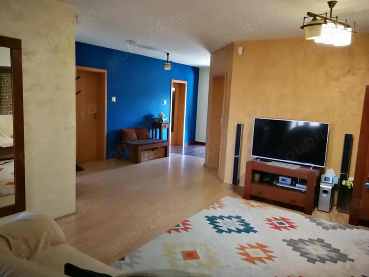 Casă cu 5 camere în Moșnița Nouă