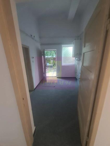 Casă cu 4 camere cu Teren 332 Mp în Central