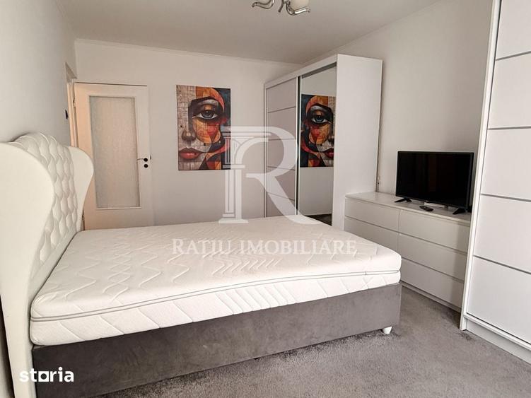 Apartament cu 3 camere în Decebal